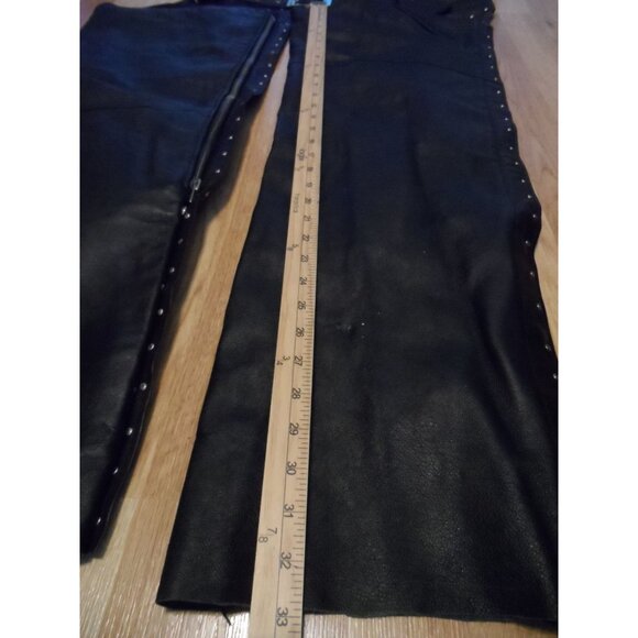 USA Bikers Dream Apparel Leather Chaps Studded Zippered Legs Black Size XXL - Picture 8 of 9
